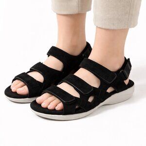 Clarks Collection Women Sz 9 Black Suede Triple Strap Slingback Comfort Sandals